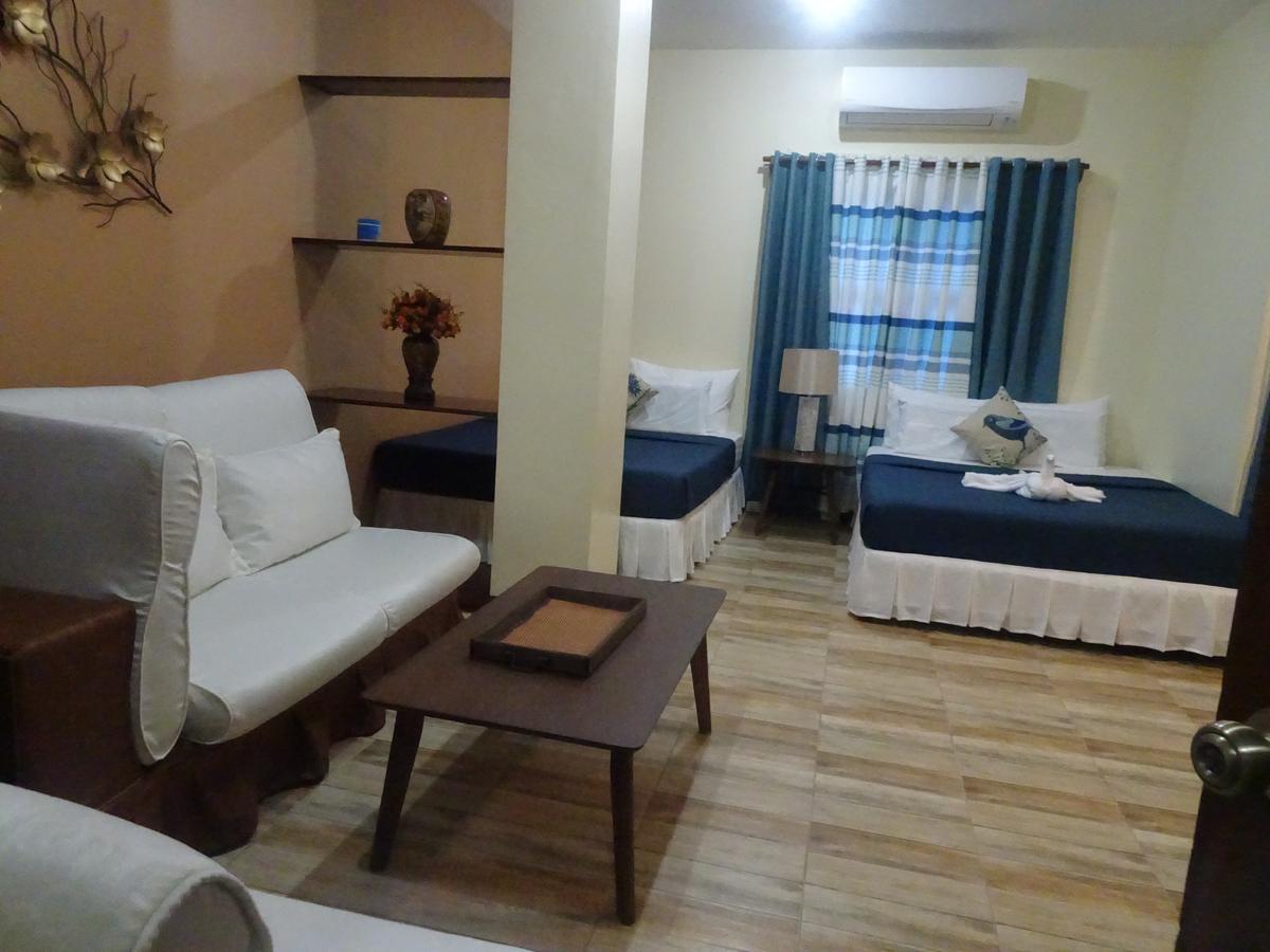 מלון Dumaguete City Charos Dormitel מראה חיצוני תמונה