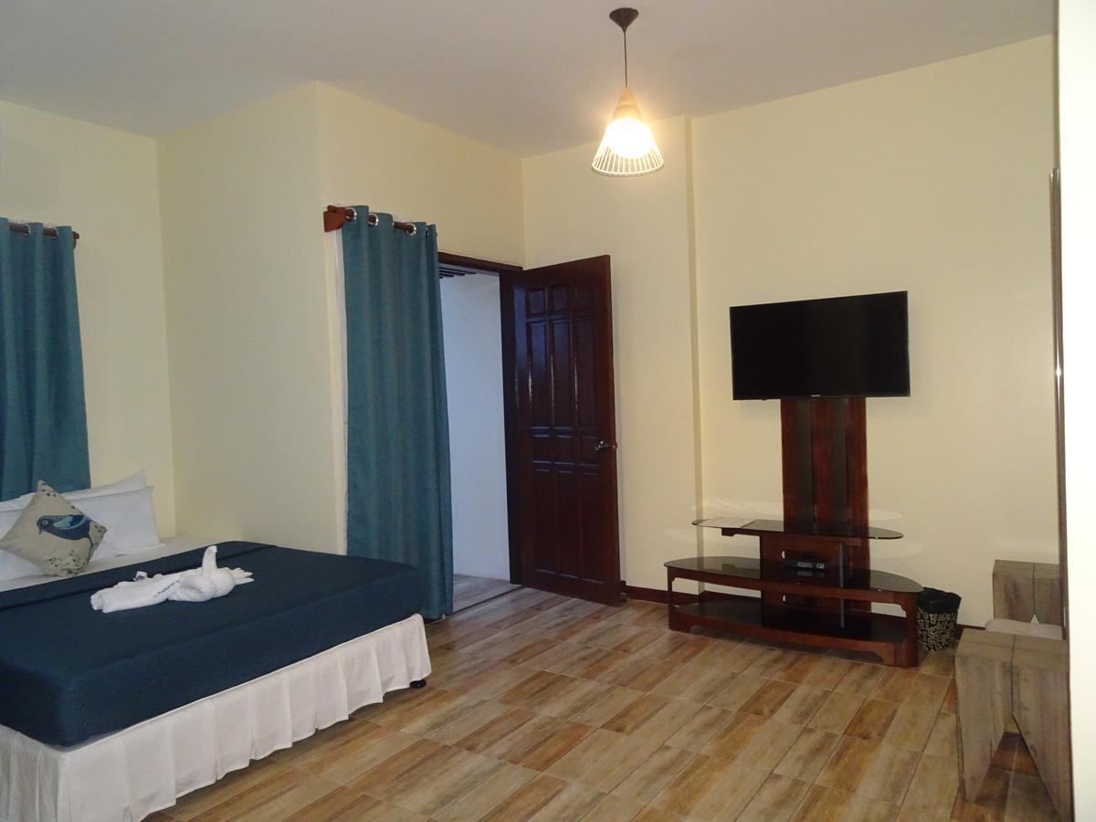 מלון Dumaguete City Charos Dormitel מראה חיצוני תמונה